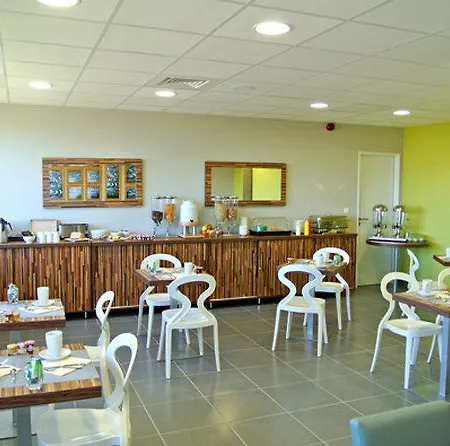 Appart'city Confort Millenaire Apart-hotel 3*