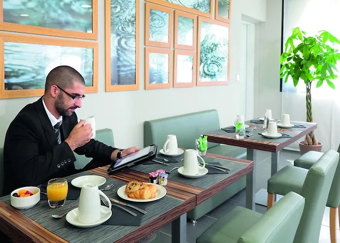 Appart’city Confort Millénaire Apartahotel 3*