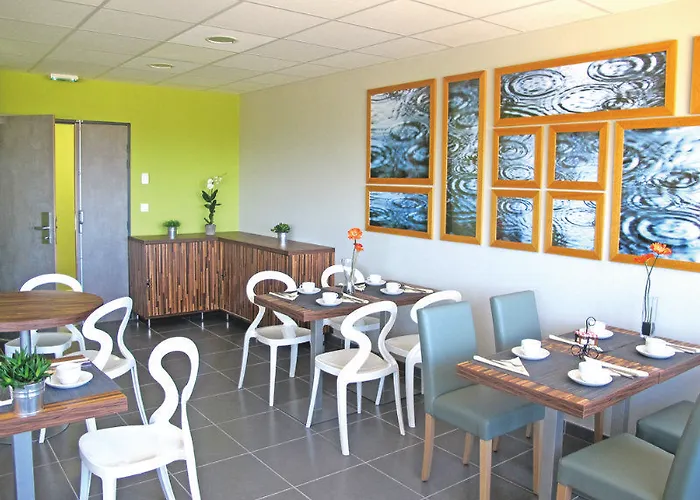 Apartahotel Appart’city Confort Millénaire 3*