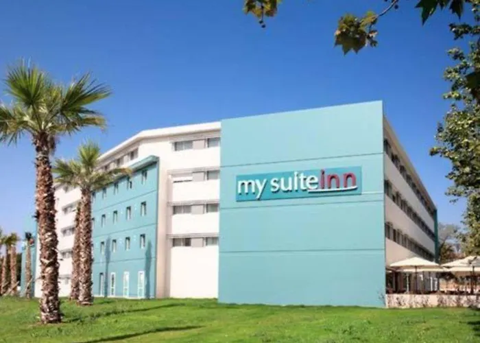 Appart'city Confort Millenaire 3*