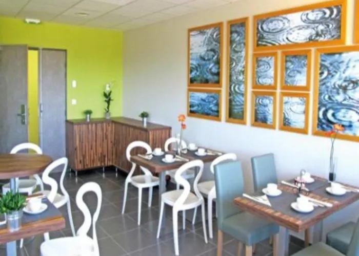 Appart'city Confort Millenaire Apart Otel 3*