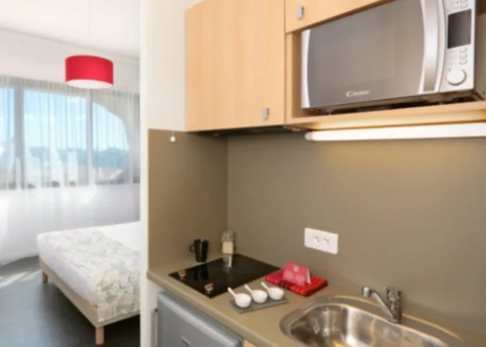 Appart'city Confort Millenaire Apart Otel